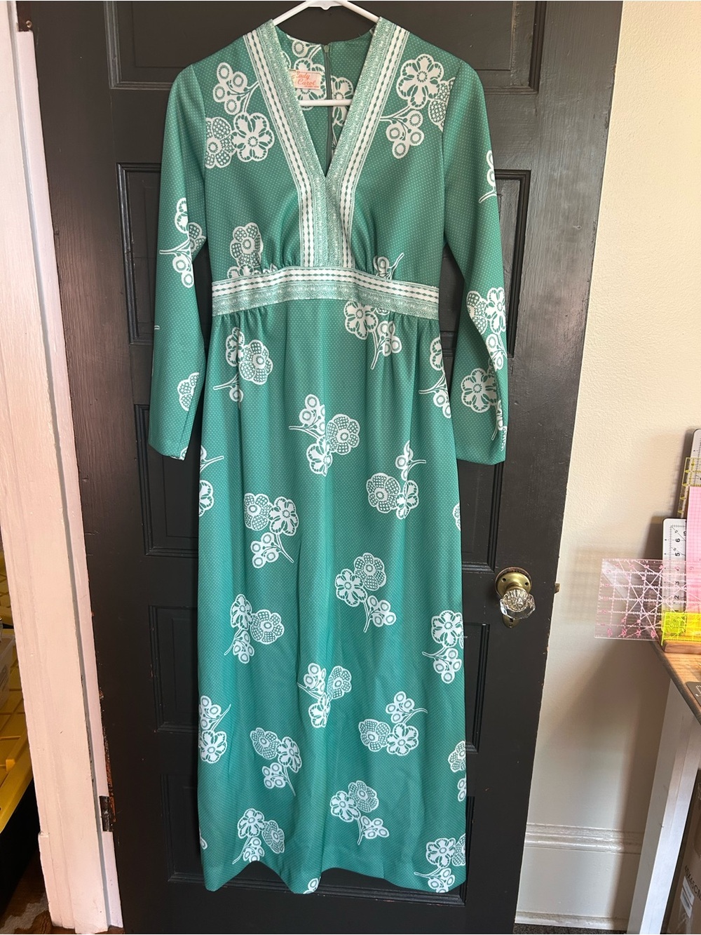 *Vintage* Teal Floral Maxi Dress with V-Neck and Lace Trim